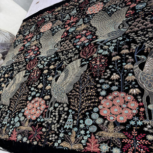 Tissu de broderie en velours de luxe pour robes de mariée vêtements de mode rideaux de décoration intérieure et projets d'artisanat - Product Image 5