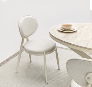 Moderno y Elegante Juego de Comedor de 1 Mesa y 6 Sillas para Cocina de Casa, Hoteles y Villas, Agrega Estilo a Tu Espacio - Product Image 2