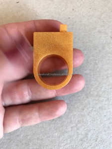 Bague de doigt en résine personnalisable au design élégant pour femmes Fabulous Classic Engagement High Fashionable Resin Chunky Ball Jewelry - Product Image 3