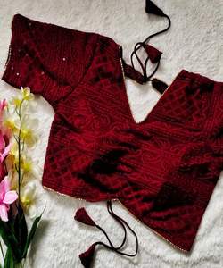 Collection bollywood lourd travail manuel prêt à porter Blouse vêtements traditionnels personnalisés prix de gros vêtement ethnique - Product Image 2