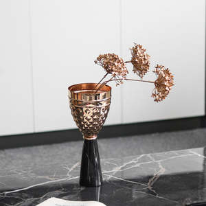 Florero de Metal Decorativo para Mesa, Centro de Mesa con Base de Mármol Texturizado para Decoración de Hogar, Hotel, Bodas, Exposiciones - Product Image 2