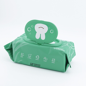Lingettes humides pour bébé Uniquality, 80 lingettes, sans alcool, pour le nettoyage des mains et de la bouche des bébés, logo personnalisé - Product Image 3