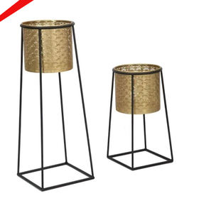 Vase à fleurs fini doré de conception attrayante avec support pour décor extérieur - Product Image 3