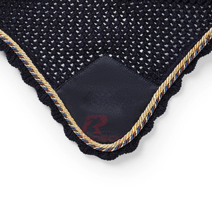Gorro de mosca de ganchillo transpirable suave, cubierta de oreja lavable ligera para caballos, capó de oreja ecuestre fabricado en Pakistán - Product Image 6