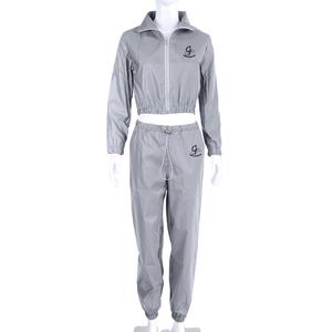 2024, conjuntos de Top corto de dos piezas para mujer con estampado de logotipo personalizado, cortavientos de punto de alta calidad con pantalón con cintura elástica - Product Image 1