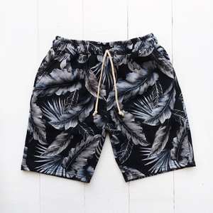 Pantalones Cortos de Gimnasio Ligeros para Hombre, Pantalones Cortos de Rendimiento de 5 Pulgadas Cosidos Interiormente con Patrón Sólido, Respetuoso con el Medio Ambiente - Product Image 3