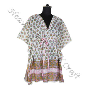 Magnifique Kaftan court en coton indien imprimé à la main, idéal comme tenue de nuit ou cache-maillot, cadeau pour elle, vente en gros - Product Image 2