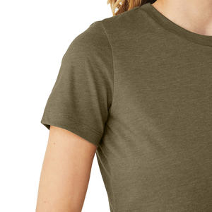 T-shirts streetwear tricotés personnalisés de haute qualité pour femmes T-shirts unis sérigraphiés Options de grande taille Vente directe de style décontracté - Product Image 5