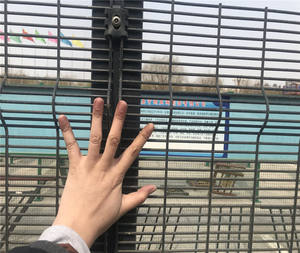 Pointes <span class=keywords><strong>de</strong></span> clôture anti-escalade haute sécurité à <span class=keywords><strong>vue</strong></span> dégagée en acier galvanisé pour la protection périmétrique - Product Image 2