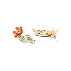 Ensemble de bijoux ethniques Priyaasi plaqué or, 3 pièces, motif floral, avec perles Kundan multicolores, pour les occasions de fête et festives - Product Image 5