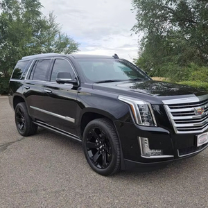 Usado 2018 C * adillac Escalade Platinum - Product Image 1