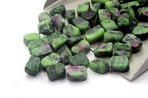 25pcs 12-14MM Naturel Rubis Zoisite Gemstone Vert Cristal Anyolite Lâche pour la Méditation et la Fabrication de Bijoux - Product Image 4