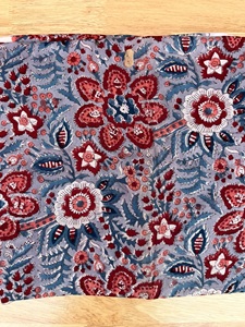 Tissu indien en coton imprimé en blocs fait à la main Design personnalisé Tissu moderne fait à la main Meilleur prix Tissu floral en vrac de haute qualité - Product Image 6