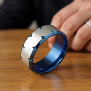 Anillo de titanio facetado con borde azul para hombre, 6 mm, ajustable, moderno, con incrustaciones, talla completa US 5-8 SR034 - Product Image 3