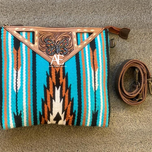 Bolso de Mano con Flecos para Mujer, Bolsa Elegante de Tela Azteca Bohemia, Jacquard, Color Azul, Novedad - Product Image 1