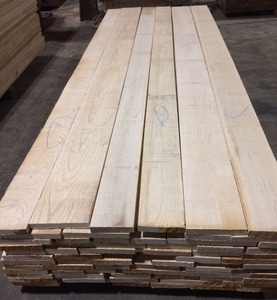 Planches en bois de frêne naturel Idéal pour les sols, les terrasses et la fabrication de meubles - Product Image 1