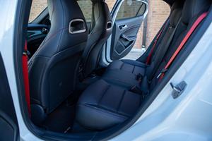 MERCEDES-AMG GLA45 d'occasion 2019, conduite à gauche/droite - Product Image 2