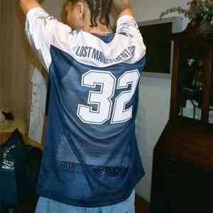 เสื้อเจอร์ซีย์สตรีทแวร์ทรงบ็อกซี่แบบครอป ผ้าตาข่ายคุณภาพสูง พิมพ์ลายเต็มตัว สไตล์อเมริกันเรโทร ฟุตบอล รับผลิตแบรนด์ส่วนตัว (Private Label) - Product Image 5