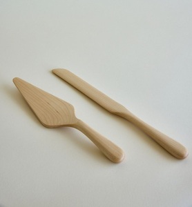 Cuillère en bois de neem avec propriétés antibactériennes Outil de cuisine écologique naturel disponible dans le monde entier - Product Image 3