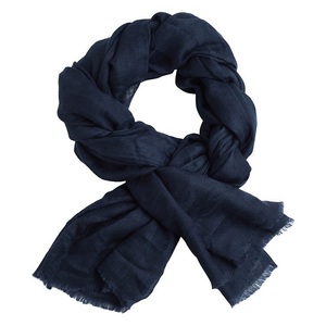 Bufanda de Cachemira barata, chal multicolor sólido personalizado, listo para enviar, bufandas de invierno a la moda de tacto suave para mujer con borla corta - Product Image 4