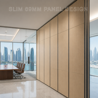 Cloison mobile pour bureau de direction au siège d'entreprise de Doha, avec design à panneaux fins, pour tours d'affaires