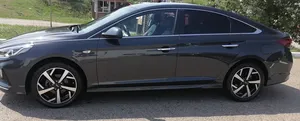 2017 Sonata VII (LF) <b>Restyling</b> Low Mileage Sound Engine AUTOMATIC Transmission Panoramic roof lights Ready to - Product Image 5