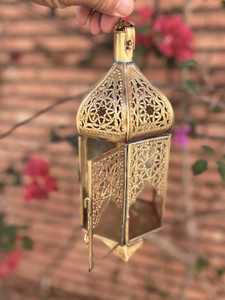 Lanterne en fer et verre recyclé fait à la main dans de nombreuses couleurs, petite lanterne marocaine, mini lanterne en verre, lanterne chauffe-plat marocaine - Product Image 2