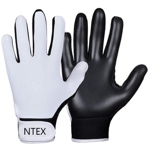 Gants de football gaélique en latex allemand - Confortables et respirants, conception de logo personnalisée, meilleure adhérence pour les sports de plein air - Product Image 6