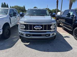 Ford F450 Limited FX4 Usado 2024 - Product Image 5