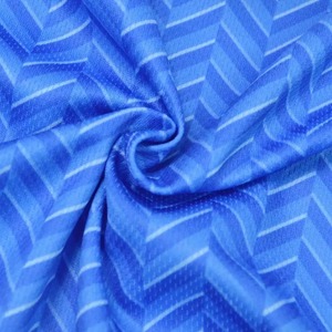 Uniforme de baloncesto profesional para hombres Material de poliéster duradero de talla grande para la temporada de verano - Product Image 5