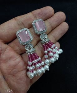 Nuevos pendientes de diamantes completos a la moda, pendientes indios y americanos, accesorios de fiesta llamativos a la moda para mujer, pendientes para mujer - Product Image 1