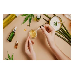 Huile de vitamine E de qualité supérieure 100% biologique provenant de l'exportation indien - Product Image 1