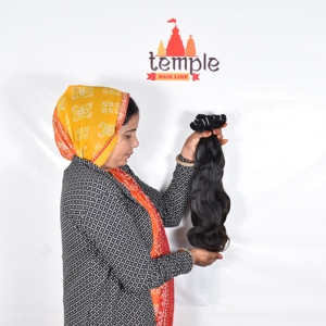 Femmes indiennes brutes 100% cuticule alignée vagues profondes tissage traité naturel noir vierge en gros Extensions de cheveux humains - Product Image 4