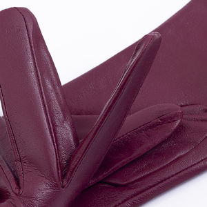 Gants élégants pour femmes en cuir véritable avec pompon en fourrure, gants de conduite imperméables au froid pour l'extérieur - Product Image 1