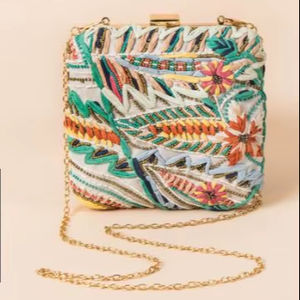 Único estilo bohemio bordado trabajo perla noche mano embrague monederos diseño elegante forro al por mayor - Product Image 1