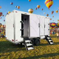 Toilettes mobiles sur mesure à double compartiment avec ventilateur d'extraction pour les grands festivals de musique en plein air