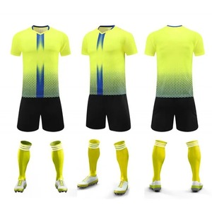 High Speed Wholesale Short Sleeve Adult And Child Sports Jersey Football Team Uniform Training Suit For <b>Men</b> And Women - Product Image 1