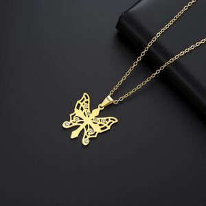 Magnifique pendentif papillon ajouré en argent sterling 925, plaqué rhodium et or 14 carats, bijoux en moissanite, cadeau pour femme - Product Image 2