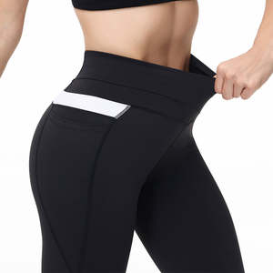 Pantalones de Yoga de cintura alta negros personalizados, mallas deportivas de alta elasticidad transpirables de secado rápido directas de fábrica - Product Image 1