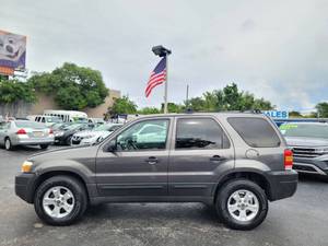 Precio bajo, Ford Escape XLT 2006, auto usado en venta - Product Image 5