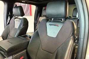 SUPER CLEAN 2024 F-O-R-D F-150 RAP-TOR R LISTO PARA SER ENVIADO - Product Image 5