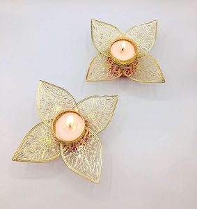 Flower Shape New Style <b>Candle</b> Stand Home Accent Wholesale Price <b>Candle</b> <b>Tea</b> Light Mold Metal in Iron Gold Plated <b>Candle</b> Vessel - Product Image 2