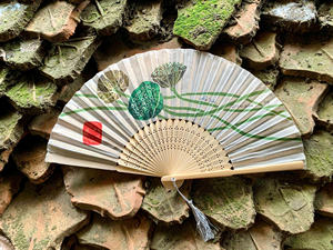 Abanico de Bambú Bien Hecho con Estructura Estable, Precio Bajo, para Uso Diario, Decoración de Eventos y Distribución Comercial - Product Image 4