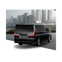 To-yota Hiace modèle d'occasion livré avec un intérieur propre et un kilométrage vérifié
