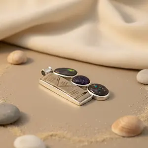 Pendentif en argent fait main avec incrustation de pierre d'améthyste, style religieux unique, bijoux en or, cadeau pour femmes, pendentifs à motif de crochet - Product Image 2