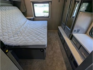 2021 T-h-o-r Motor <b>Coach</b> O-M-N-I S-V-3-4 ready for sale - Product Image 5