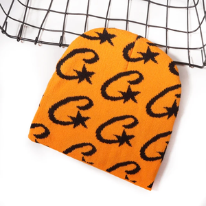 Pareja de gorros de punto 2024 letras Jacquard Beanie Hat invierno cálido lana para hombres y mujeres Hip-hop de moda para viajes - Product Image 4