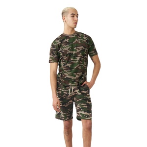 เสื้อยืดและกางเกงขาสั้นผู้ชายแบบเรียบง่ายสบายๆ ลดราคาพิเศษ คอทรงโอ สีพื้น ขายส่ง ชุดเสื้อยืดและกางเกงขาสั้นใส่สบายสำหรับฤดูร้อน - Product Image 2