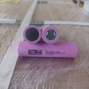 18650 באיכות גבוהה <span class=keywords><strong>2600mah</strong></span> 3c 3.7v li lon rechargenable תא סוללה מחיר טוב עבור מכשיר אלקטרוני וצריכת חשמל - Product Image 1