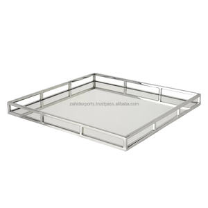 Plateau en métal design, décoration d'intérieur haut de gamme, fait main, moderne, rectangulaire, motif vertical, plateau décoratif de Noël - Product Image 1